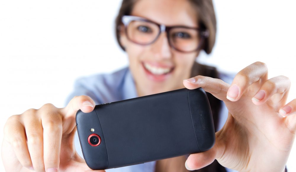 Cele mai importante caracteristici ale unui telefon performant în 2025