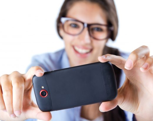 Cele mai importante caracteristici ale unui telefon performant în 2025