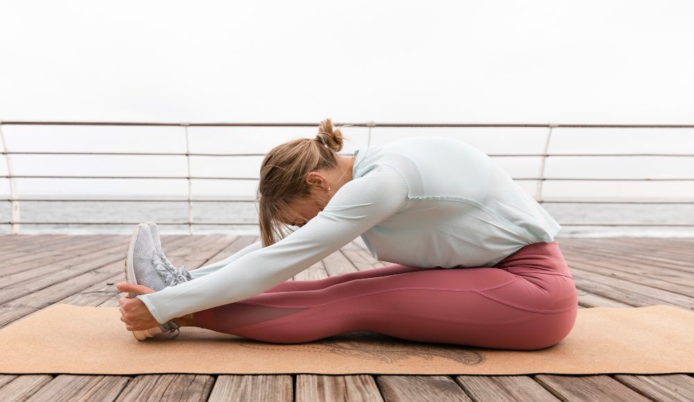 Tehnici de stretching pentru relaxarea mușchilor tensionați