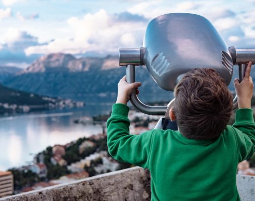 Top 10 locuri din oraș de explorat pe jos