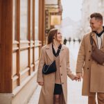 Cum alegi paltonul, trenchul și jacheta perfectă pentru un bărbat