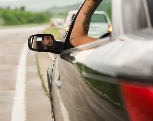 Mașina închiriată: Daunele care merită fotografiate înainte de plecare