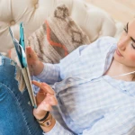 Cum să îți stabilești un buget realist pentru distracție și hobby-uri